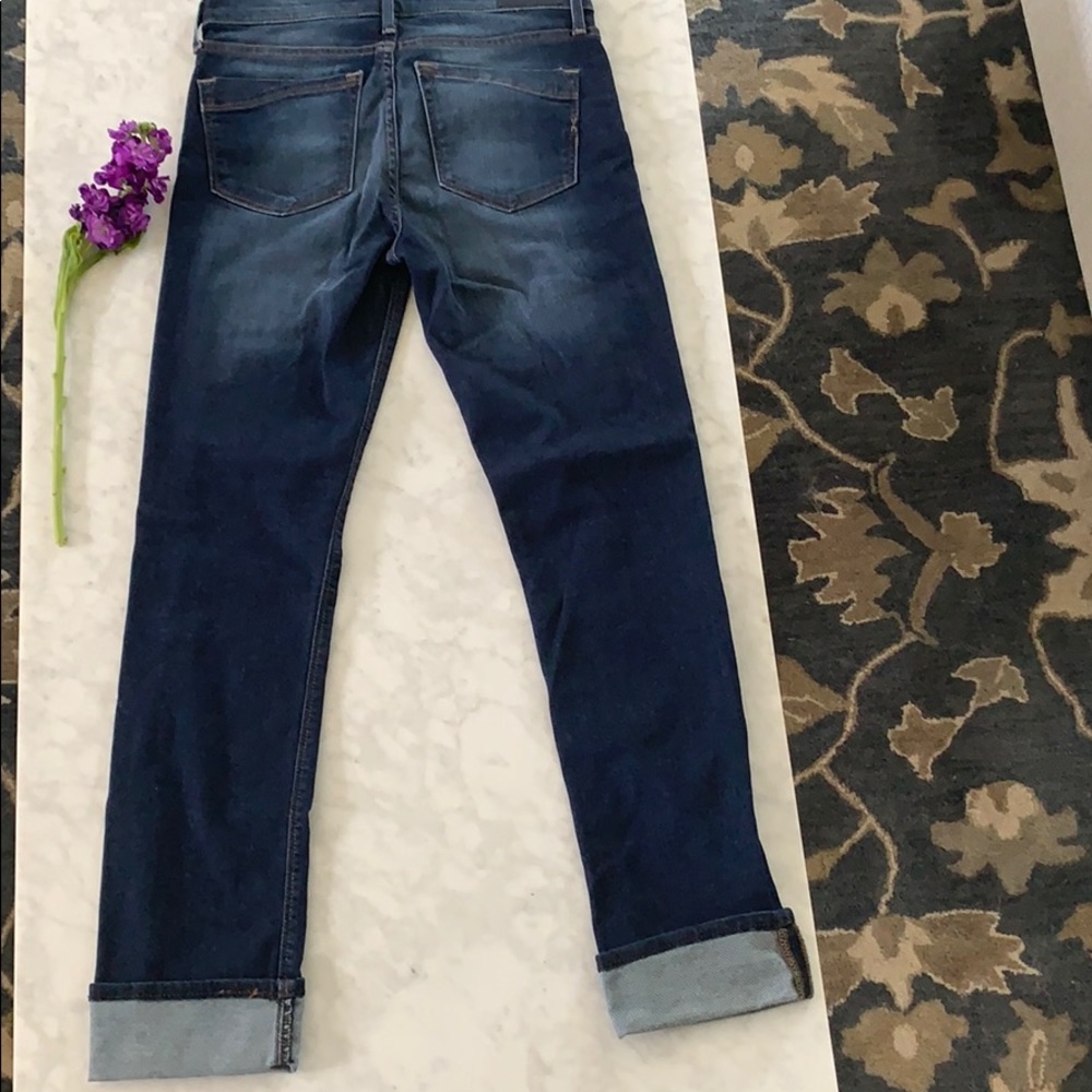 Express Distressed Mid Rise Cropped Jeans 👖 - Picture 3 of 6